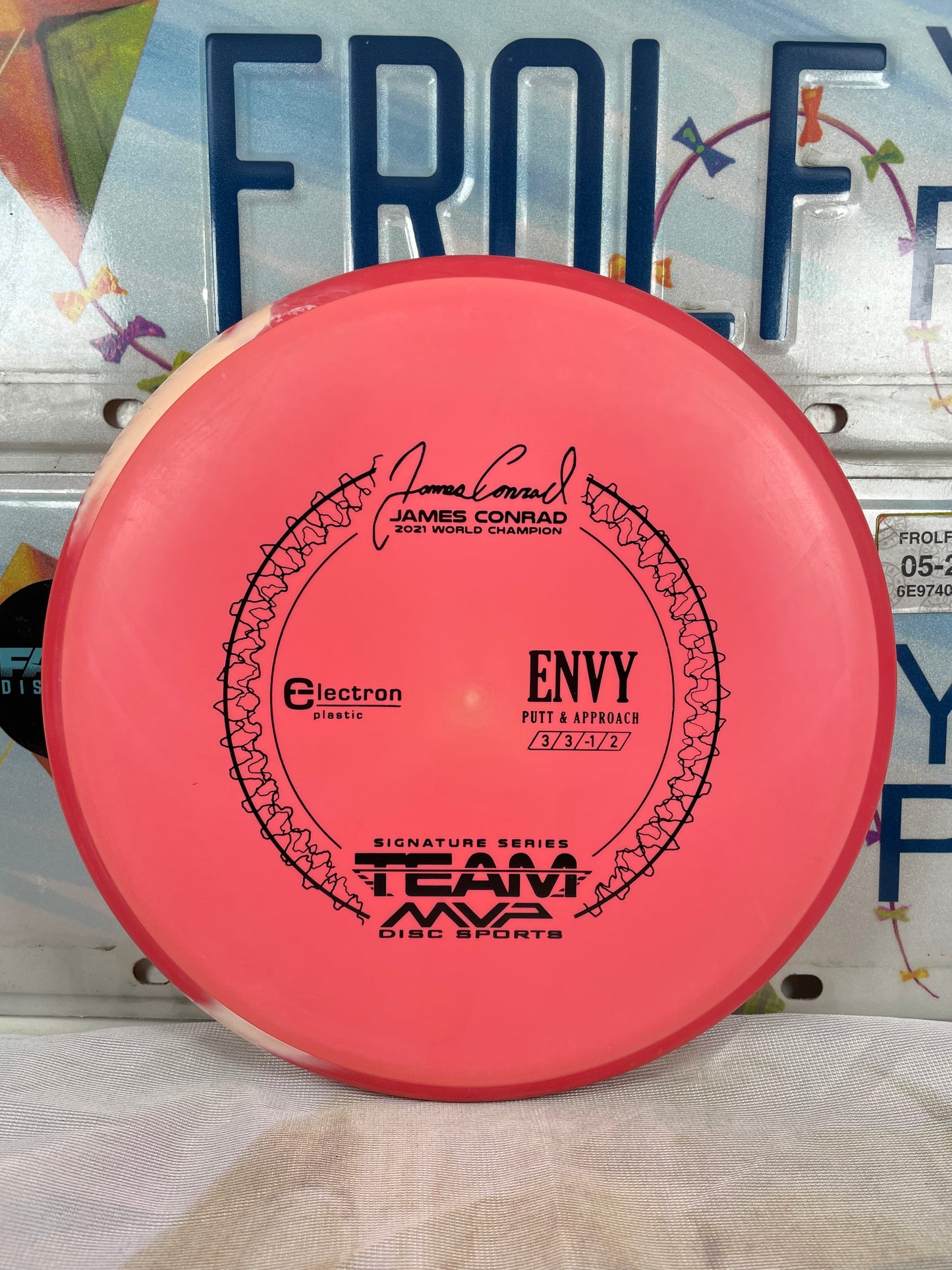 Axiom Envy Electron Pink 168g Putter