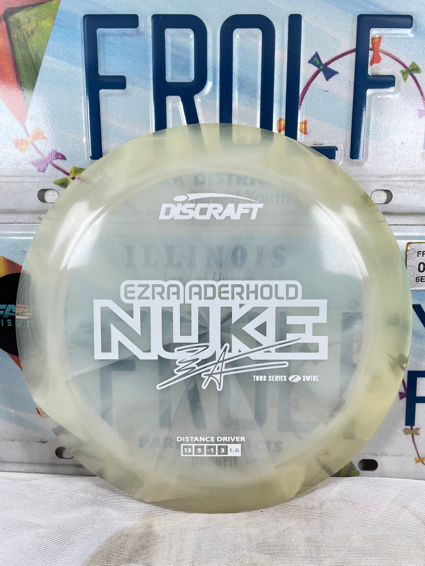 Discraft Nuke Z Swirl White 176g Aderhold Tour Series 2025 Distance Driver
