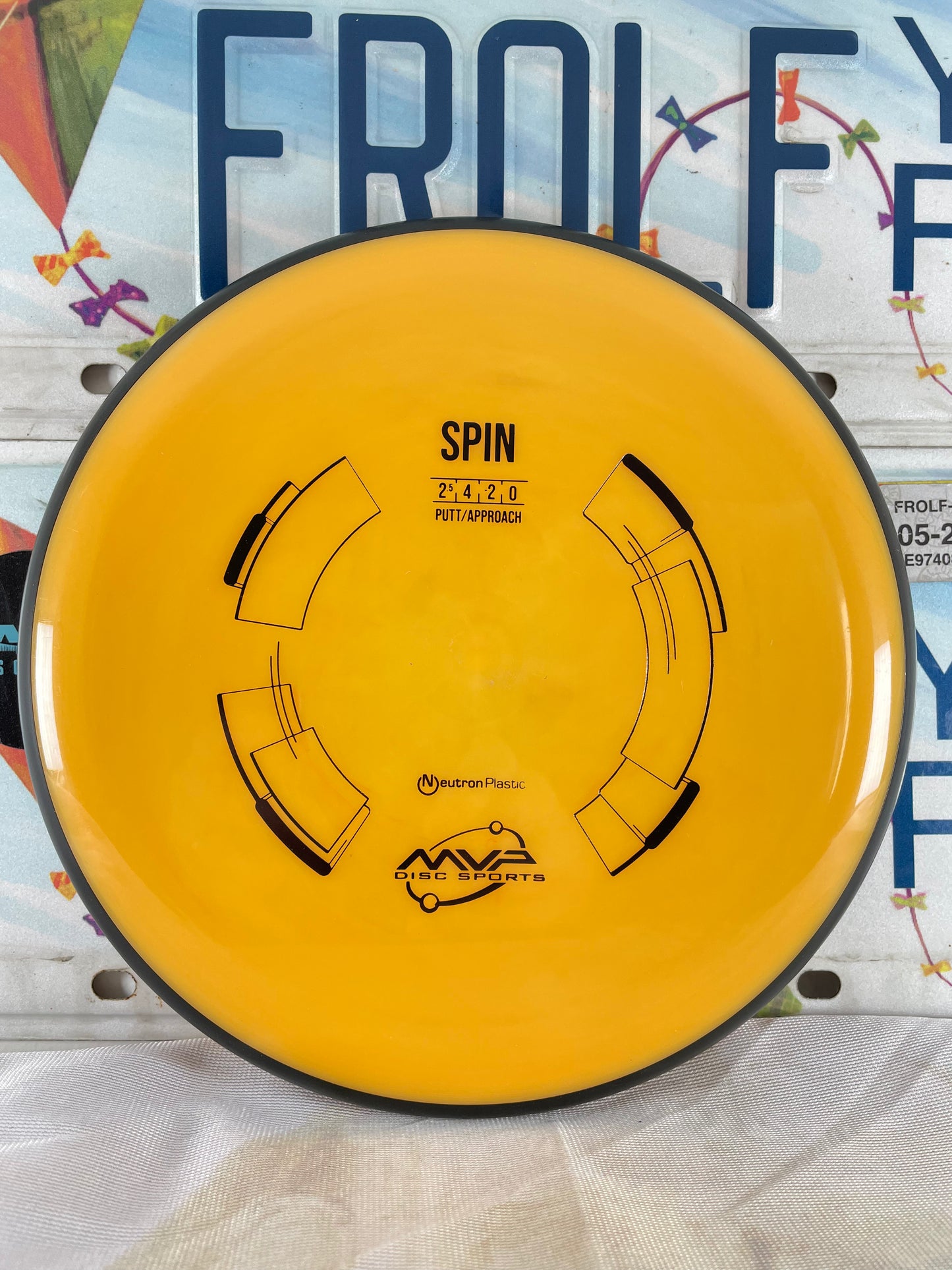 MVP Spin Neutron Orange 169g Putter