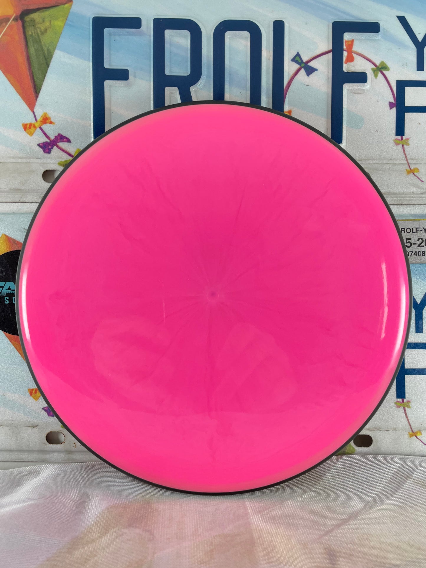 MVP Glitch Neutron Soft Pink 152g Blank Putter
